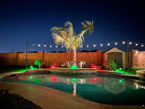 Landscape lighting, pool lighting, tree uplighting, walkway lighting