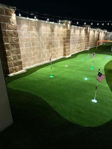 Turf design, putting green, backyard turf, rymar turf