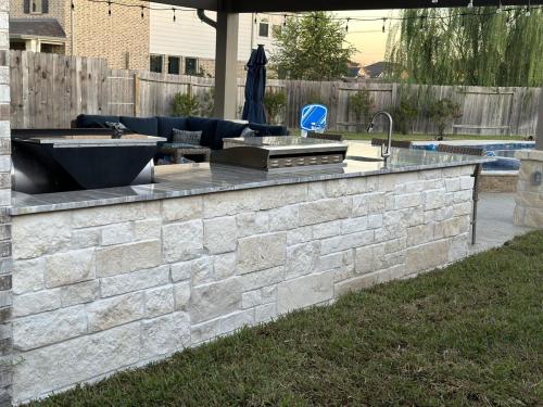 Outdoor kitchen, grilling, backyard kitchen, custom patio. Westwood Subdivision, League City.