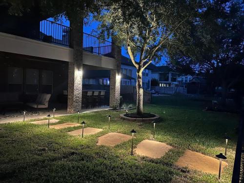 Paver walkway, gravel and paver, flagstone. Magnolia Creek. 